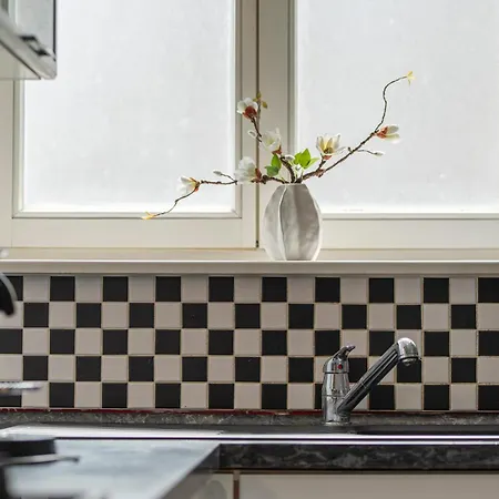 Radlinskeho By Ellements, Spacious Old Town Μπρατισλάβα