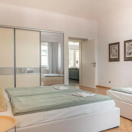Lejlighed Radlinskeho By Ellements, Spacious Old Town